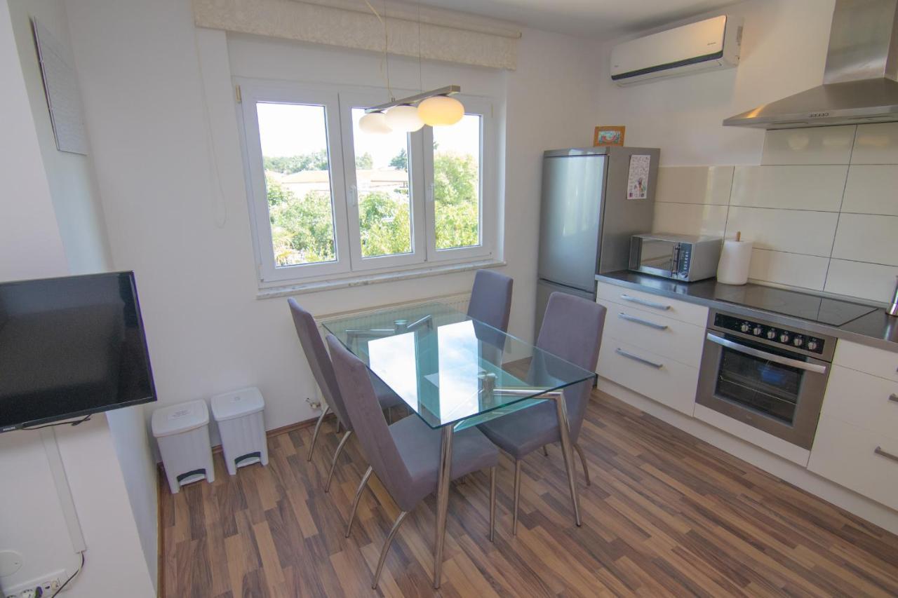Apartment Krk Extérieur photo